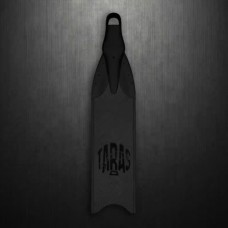 Cetma Taras Black flippers on one foot for free diving